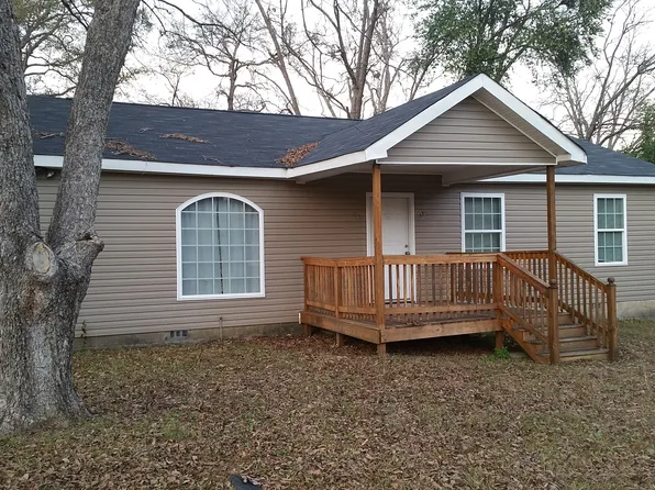 316 Robins Dr, Warner Robins, GA 31088