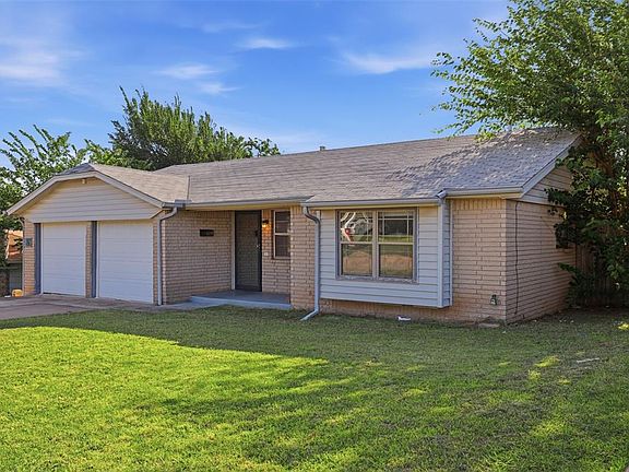 2nd image of 628 Baer Dr