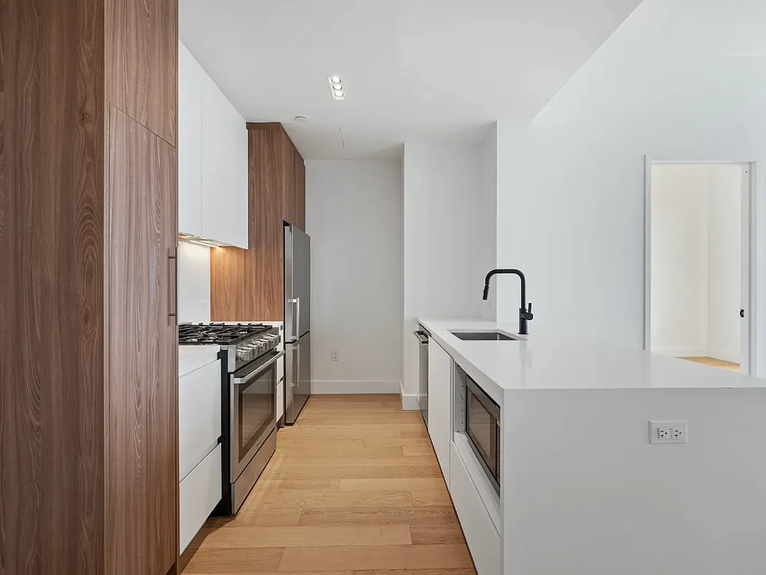 224 West 124th Street — Photo 4