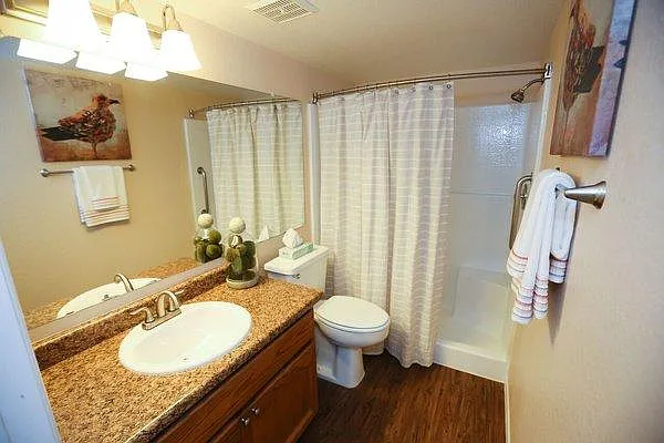 10134 W Mohawk Ln — Photo 34