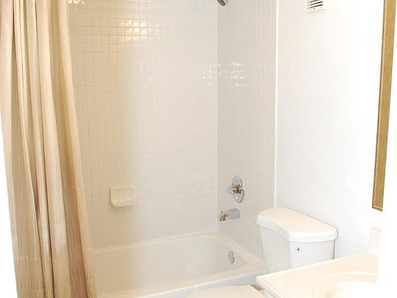 2nd Bathroom