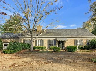 2703 Abbott Martin Rd, Nashville, TN 37215