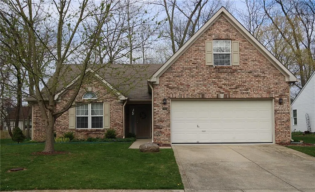662 Shortleaf Dr photo 1