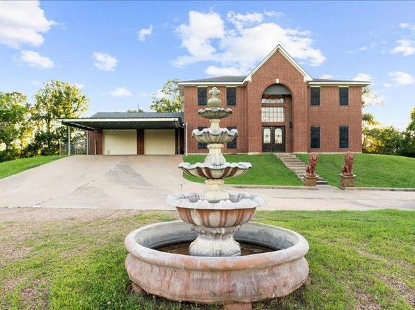 2606 Peach Ridge Rd, Brookshire, TX 77423