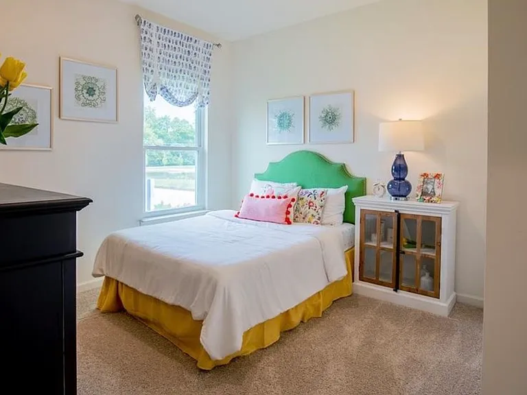185 Daisy Dr — Photo 12