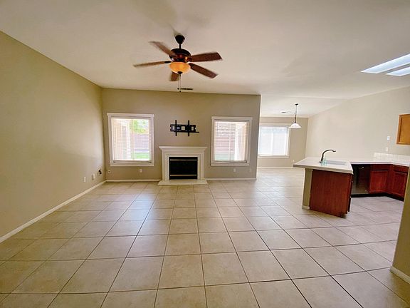 5th image of 2621 E Skyview Ave
