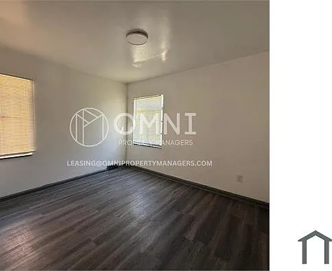 9747 Somerset Ave — Photo 12