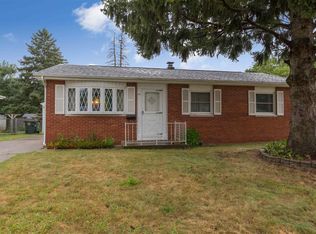 1009 Woodbine Way, South Bend, IN