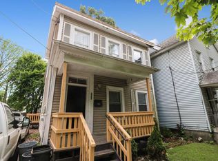 452 Maple St, Poughkeepsie, NY 12601