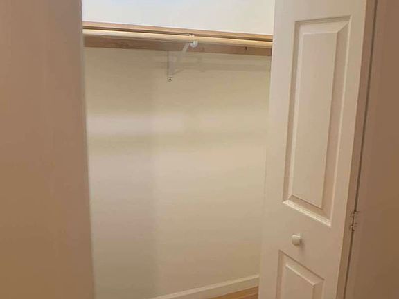 5th image of 801 W 181st St #388