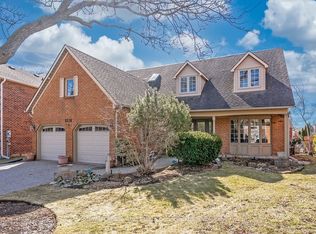 1274 Hilton Ln, Oakville, ON L6M 2V2