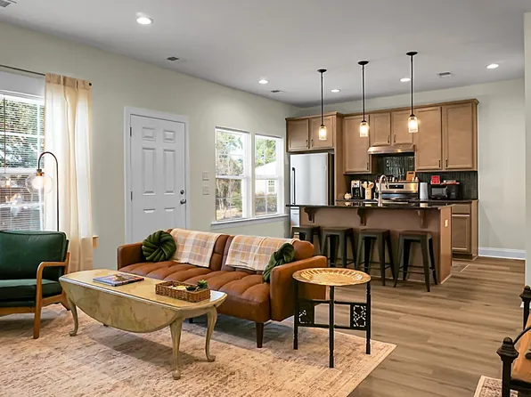 1717 Wappoo Dr, Charleston, SC 29407