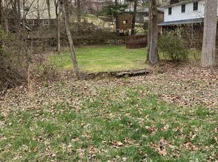 12 Spring Dr, Huntington, WV 25705