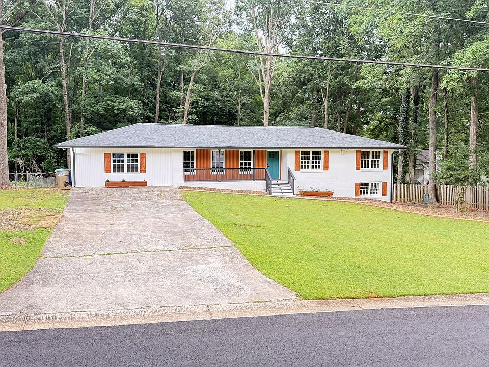 1st image of 5698 Crestwood Dr