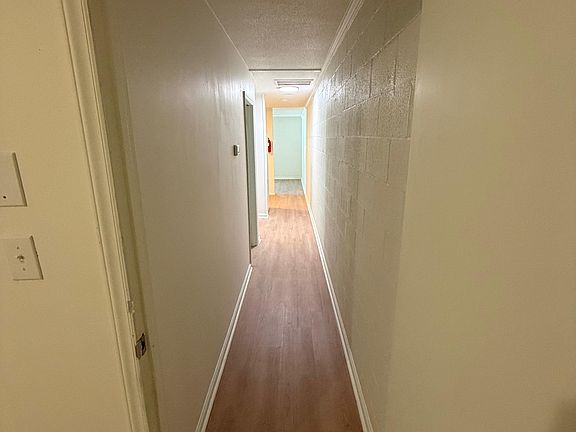 3rd image of 605 Barton St #A
