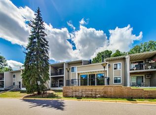 4151 Boone Ave N APT 203, New Hope, MN 55427