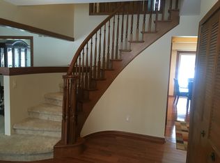 2043 Lancer Ct, Troy, MI