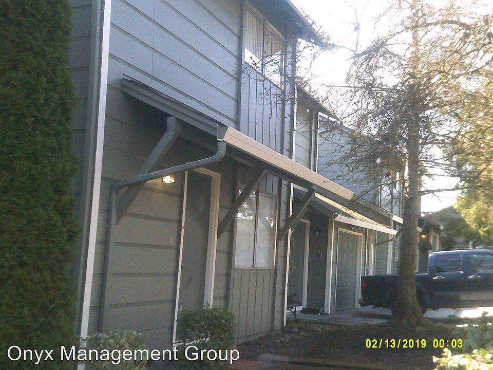 1st image of 2702 NE 86th Ave APT 2