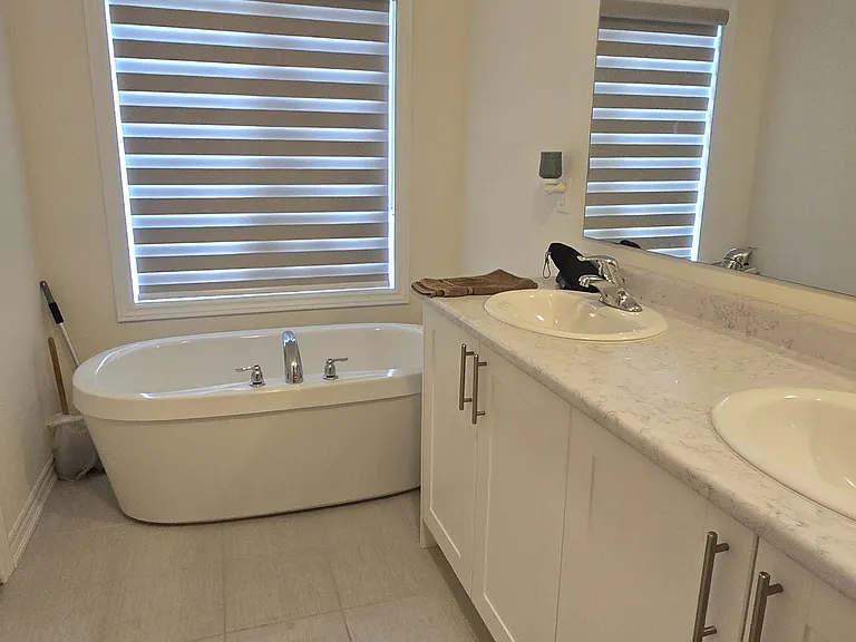 1241 Rexton Dr — Photo 14