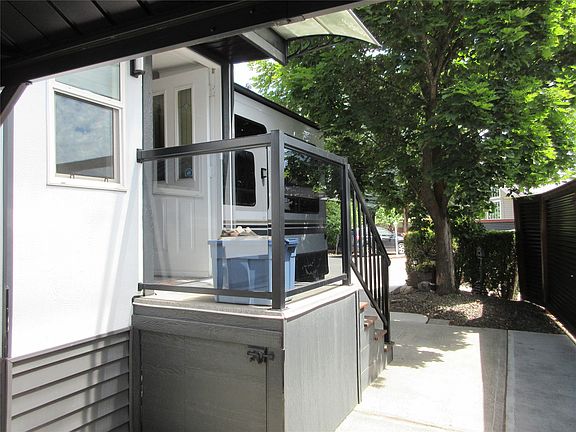 5th image of 415 Commonwealth Rd #835