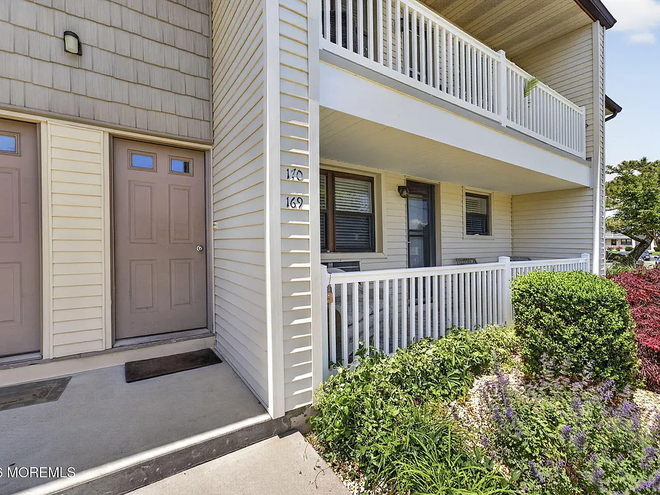 169 Wharfside Dr #169