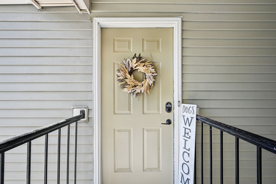 next background image