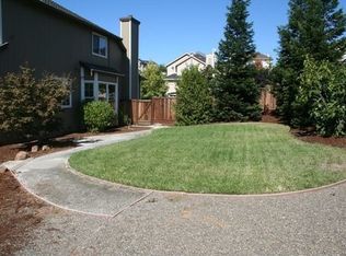 1443 Great Heron Dr, Santa Rosa, CA 95409