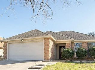 1512 Landmark Ct, Irving, TX 75060