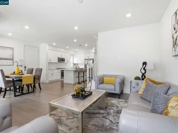61101 Via Vicenza, San Ramon, CA 94583