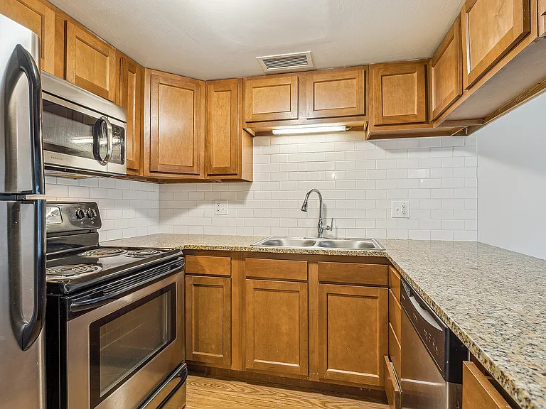 Premium Kitchen