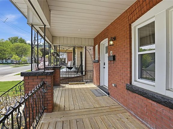 3rd image of 38 Norway Ave
