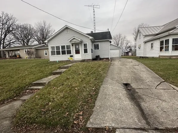 811 N Howard St, Union City, IN 47390