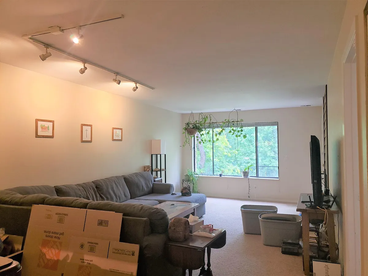 Building Photo - 745 Arapahoe Ave #203