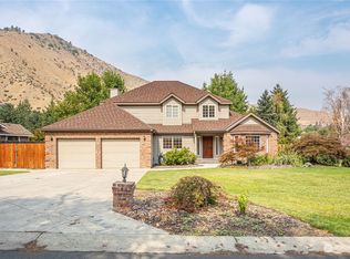 2010 Center Court Dr, Wenatchee, WA 98801
