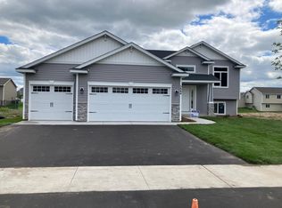 22971 Topaz St, Saint Cloud, MN 56301