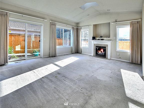3rd image of 5522 58th Avenue Ct W #8