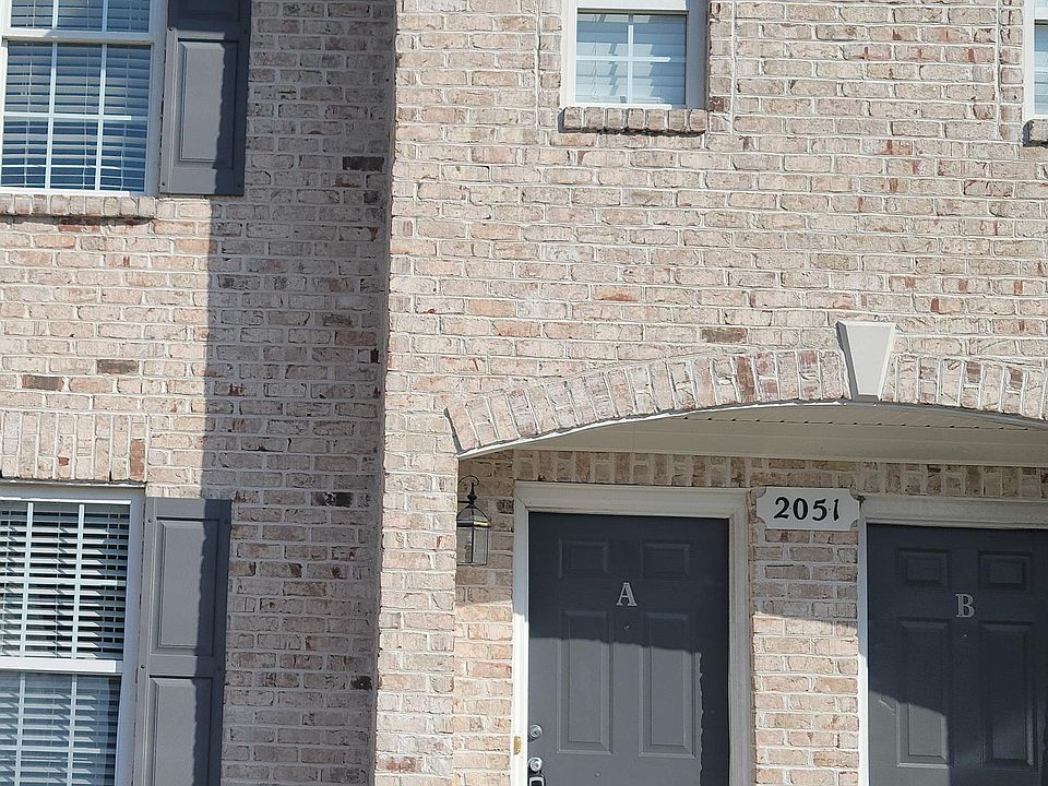 1st image of 2051A Cambria Dr