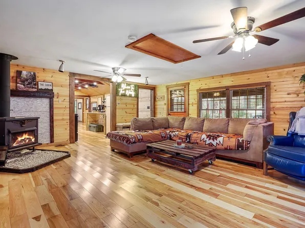 25755 Amerine Rd, South Bloomingville, OH 43152