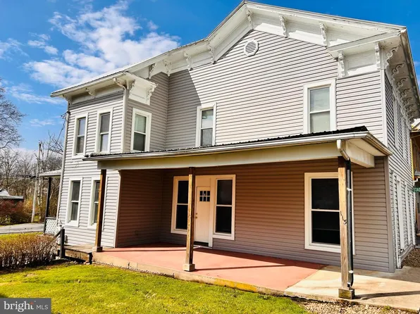 113 W Main St, Millheim, PA 16854