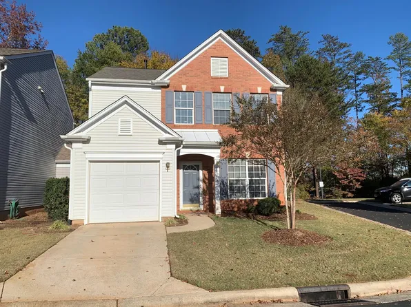 11704 Woodmere Trace Dr, Charlotte, NC 28277