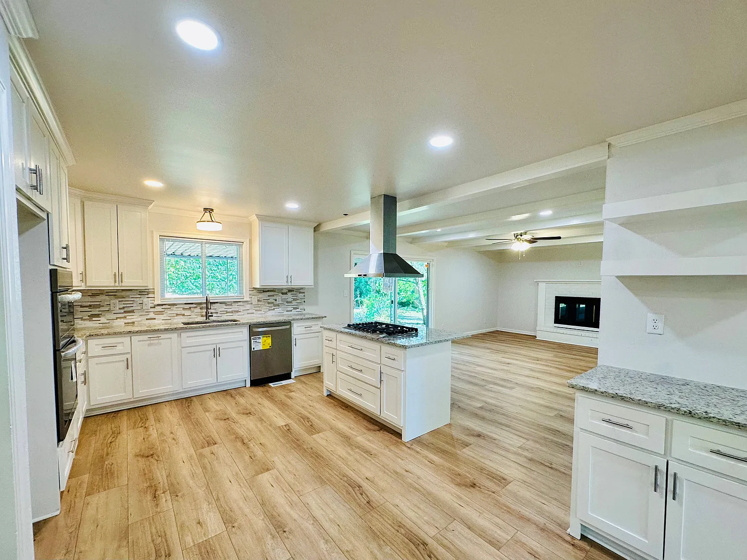 3 bed, 1782 sqft, $2,150 — Photo 3