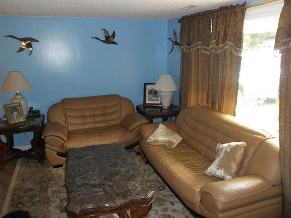 5th image of 22803 55th Ave W