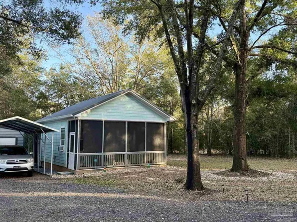 5032 Camp Ground Rd, Milton, FL 32583