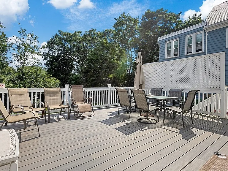 143 Perham St — Photo 32