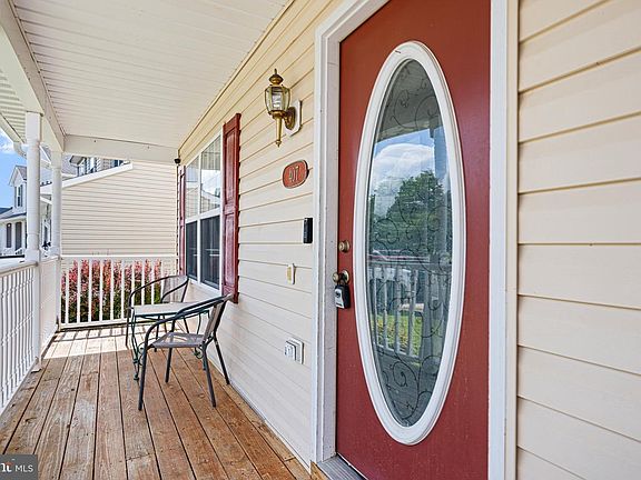 3rd image of 407 Wood Duck Dr