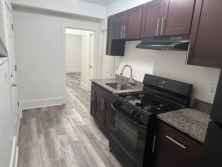 5108 W 21st Pl #11 — Photo 2