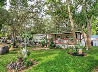 25047 Madison St, Astatula, FL 34705