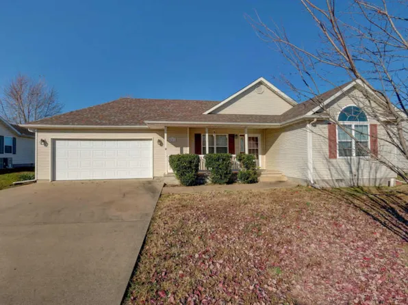 501 Gault St, Carl Junction, MO 64834