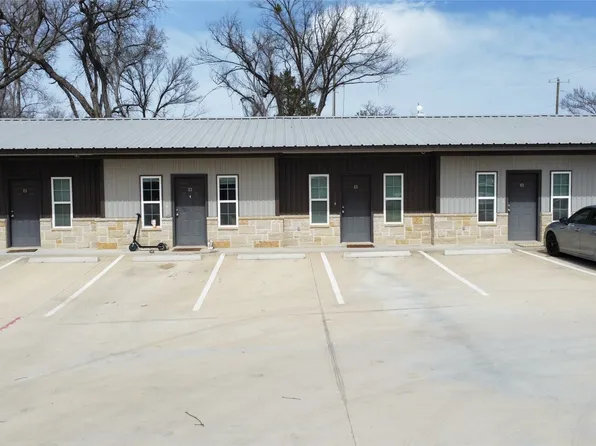 215 Price Ln, Weatherford, TX 76085