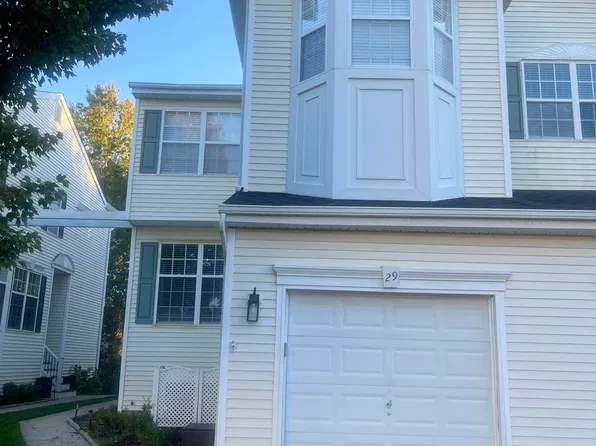 29 Cheyenne Street, Tinton Falls, NJ 07712
